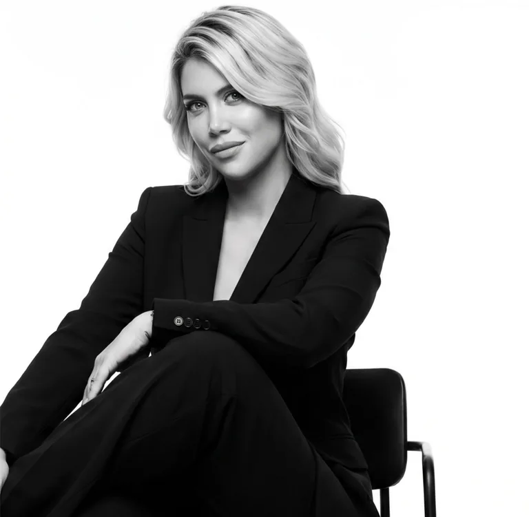 Retrato editorial de Wanda Nara